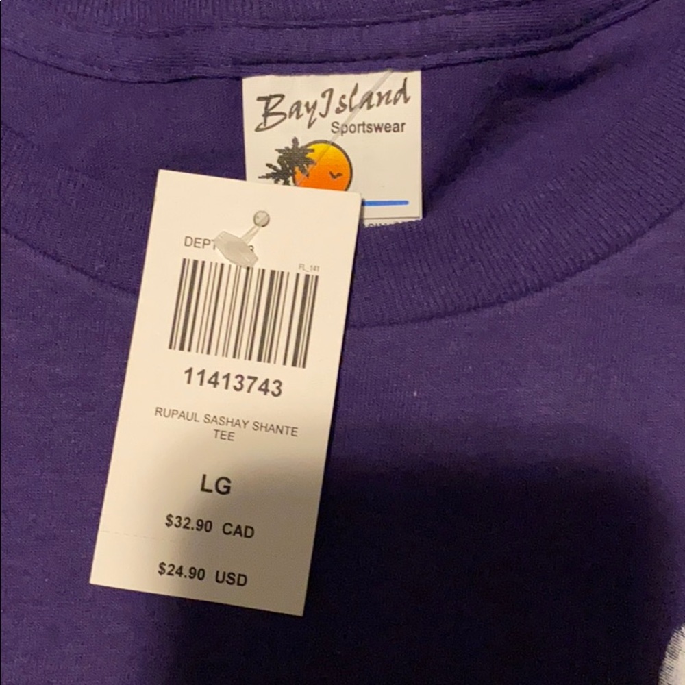 Shirt - Picture 2 of 4